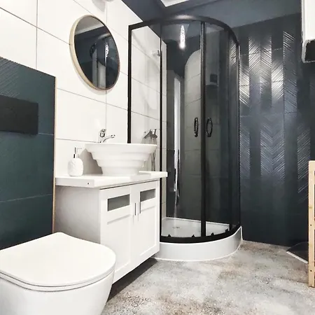 דירה Apartamenty Charzykowy צ'ארזיקובי